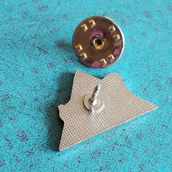 Verizon Pioneers Service Employee Award Silver Tone Tie Tack Hat Lapel Pin - Picture 9 of 9